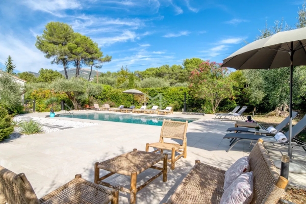Maison de luxe à vendre à Roquefort-les-Pins, 2 490 000 €, Photo 4