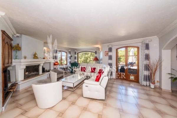 Maison de luxe à vendre à Saint-Cézaire-sur-Siagne, 790 000 €, Photo 7
