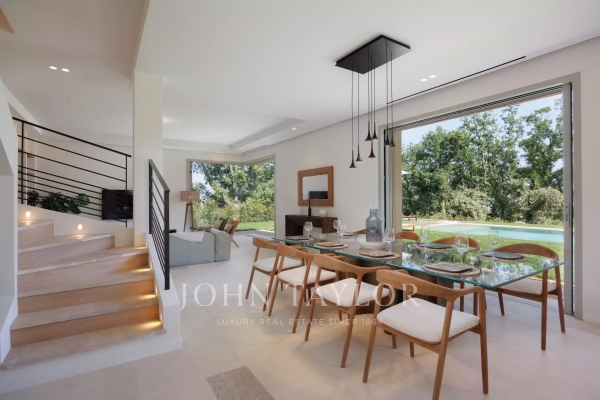Maison de luxe à louer à Vence, 8 000 €, Photo 1
