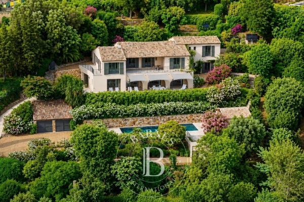 Luxury House for sale in Saint-Tropez, 6 800 000 €, Photo 1