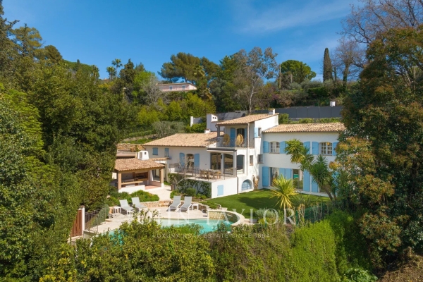 Luxury House for sale in Mougins, 2 600 000 €, Photo 1