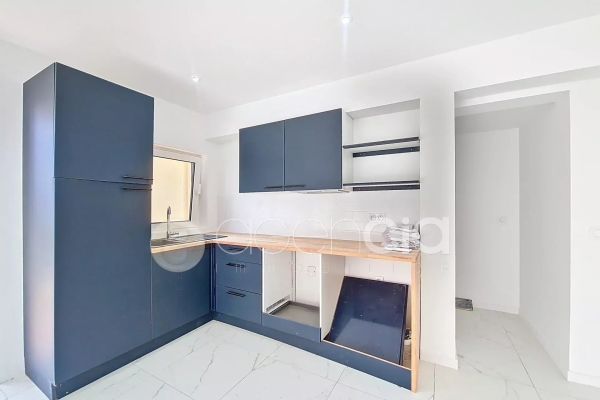 Luxury Apartment for sale in Valbonne, 415 000 €, Photo 3
