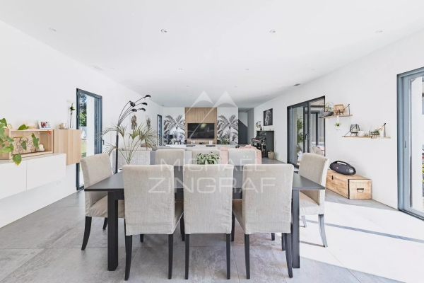 Maison de luxe à vendre à Salles, 1 150 000 €, Photo 5