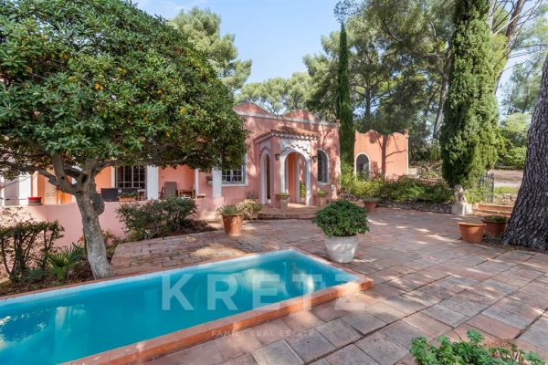 Maison de luxe à vendre à Toulon, 2 290 000 €, Photo 1