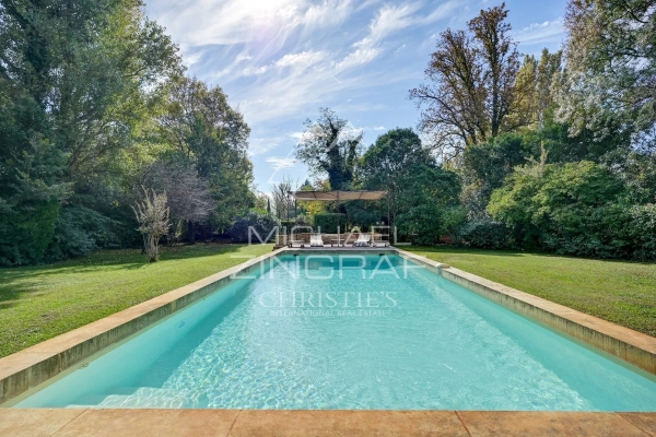 Maison de luxe à vendre à Avignon, 1 600 000 €, Photo 2