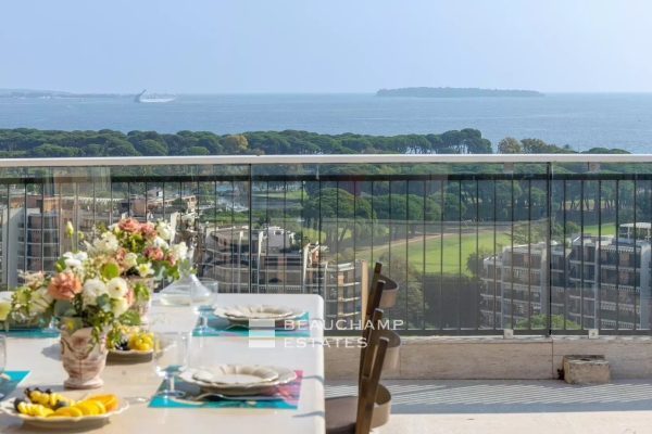 Appartement de luxe à vendre à Mandelieu-la-Napoule, 2 150 000 €, Photo 1