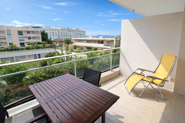 Appartement de luxe à vendre à Cannes, 699 000 €, Photo 1