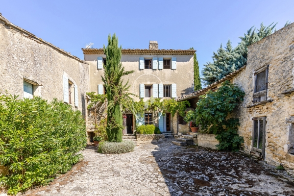 Maison de luxe à vendre à Gordes, 1 490 000 €, Photo 2