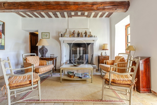 Maison de luxe à vendre à Gordes, 1 490 000 €, Photo 5