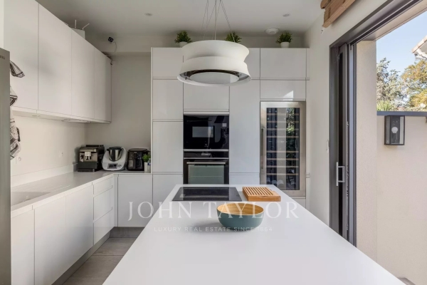Maison de luxe à vendre à Bordeaux, 920 000 €, Photo 6