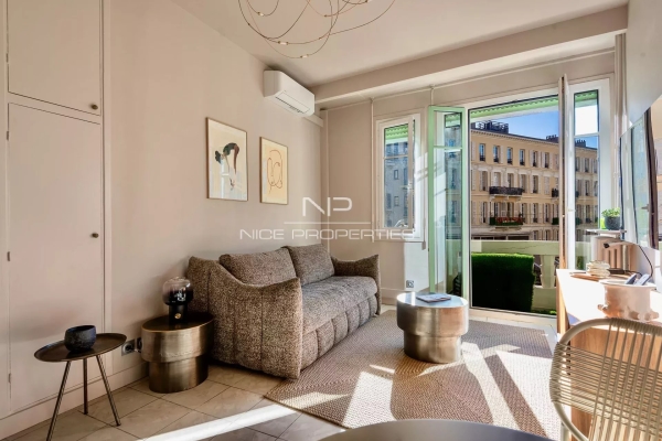 Luxury Apartment for sale in Nice, 425 000 €, Photo 1