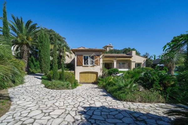 Maison de luxe à vendre à Saint-Aygulf, 3 500 000 €, Photo 3