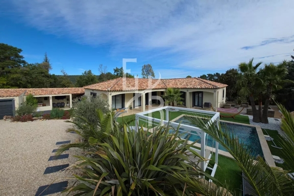 Maison de luxe à vendre à Plan d'Aups Sainte Baume, 740 000 €, Photo 7