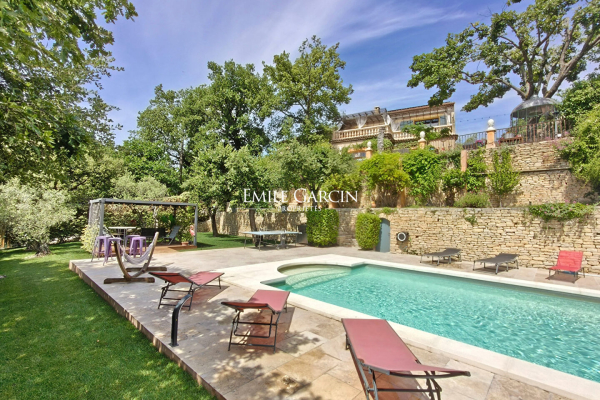 Maison de luxe à vendre à Robion, 1 350 000 €, Photo 1
