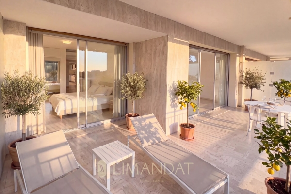 Luxury Apartment for sale in Cannes, 840 000 €, Photo 1