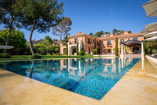 Maison de luxe à louer à Saint-Jean-Cap-Ferrat, 500 000 €, Photo 1