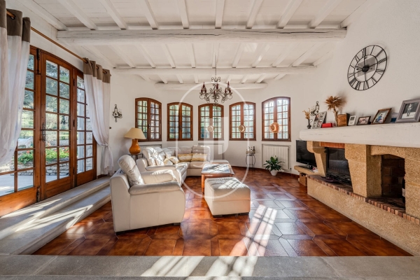 Luxury House for sale in Plan-d'Orgon, 1 230 000 €, Photo 3