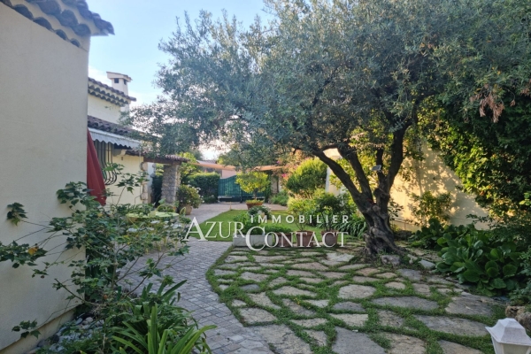 Appartement de luxe à vendre à Mougins, 990 000 €, Photo 2