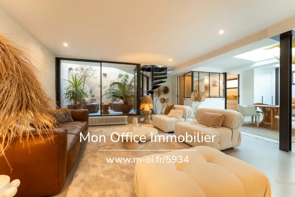 Luxury Apartment for sale in Aix-en-Provence, 1 300 000 €, Photo 3