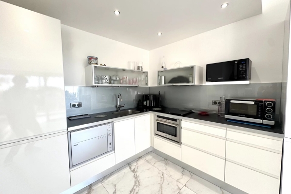 Appartement de luxe à vendre à Vallauris, 474 000 €, Photo 7