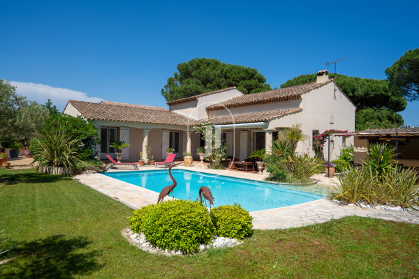 Luxury House for sale in Cogolin, 2 120 000 €, Photo 1