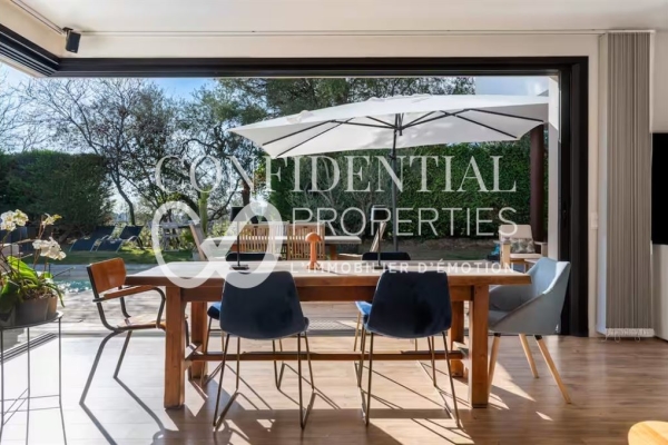 Luxury House for sale in Cassis, 1 580 000 €, Photo 2