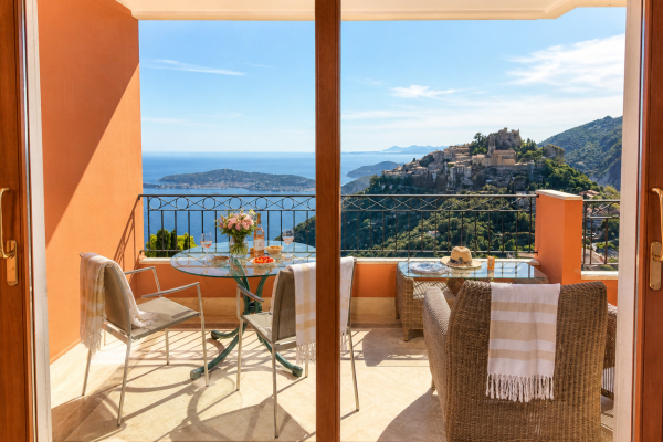 Appartement de luxe à louer à Èze, 3 350 €, Photo 1