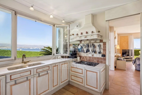 Luxury House for sale in Cap d'Antibes, 4 950 000 €, Photo 6