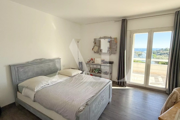 Luxury House for sale in Antibes, 2 495 000 €, Photo 6