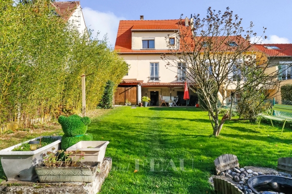 Maison de luxe à vendre à Le Chesnay-Rocquencourt, 850 000 €, Photo 1