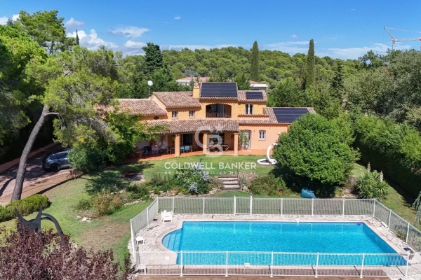 Maison de luxe à vendre à Mougins, 2 200 000 €, Photo 1