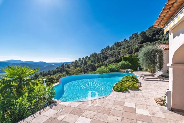 Maison de luxe à vendre à Le Tignet, 1 450 000 €, Photo 1