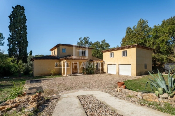 Maison de luxe à vendre à Grasse, 1 150 000 €, Photo 1