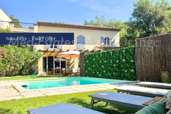 Maison de luxe à vendre à Grimaud, 699 000 €, Photo 1
