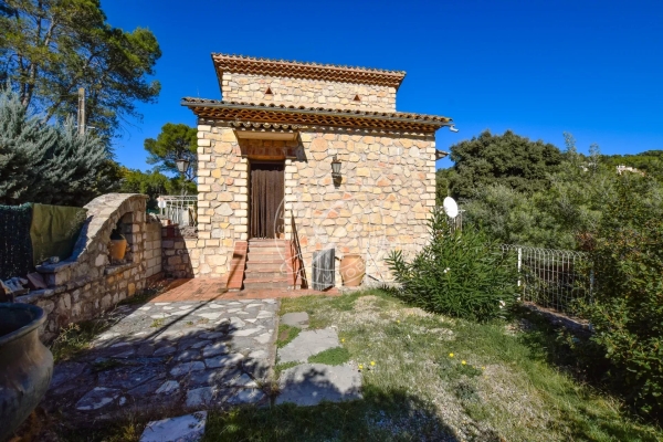 Luxury House for sale in Taradeau, 258 000 €, Photo 6