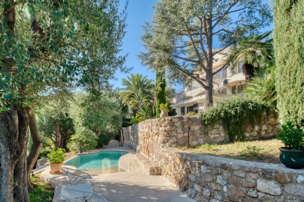 Luxury House for sale in Roquebrune-Cap-Martin, 4 800 000 €, Photo 1