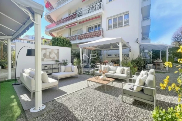 Luxury Apartment for sale in Nice, 498 000 €, Photo 4