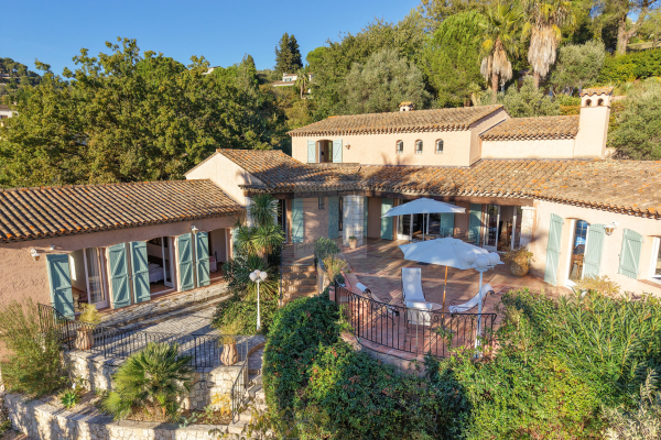 Maison de luxe à vendre à Saint-Paul-de-Vence, 2 490 000 €, Photo 1