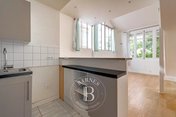 Luxury Apartment for sale in Paris 14Ème, 630 000 €, Photo 4