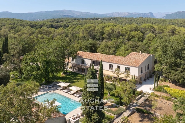 Maison de luxe à louer à Valbonne, 50 000 €, Photo 1