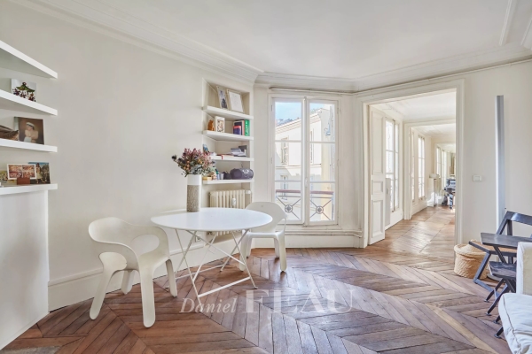 Appartement de luxe à vendre à Paris 7ème, 1 250 000 €, Photo 3