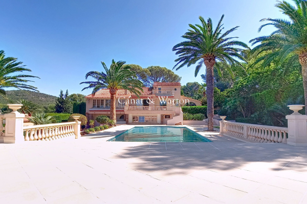 Maison de luxe à vendre à Saint-Raphaël, 1 795 000 €, Photo 3