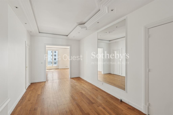 Luxury Apartment for sale in Paris 16ème, 1 495 000 €, Photo 2