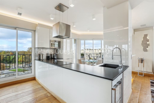 Luxury Apartment for rental in Paris 16Ème, 5 950 €, Photo 4