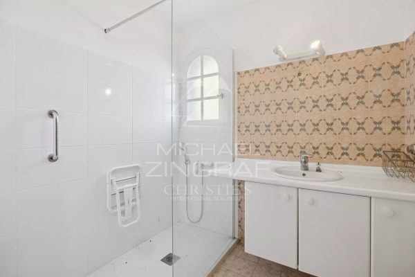 Luxury House for sale in Mandelieu-la-Napoule, 1 696 000 €, Photo 6