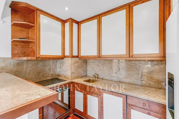 Appartement de luxe à vendre à Saint-Tropez, 1 200 000 €, Photo 4