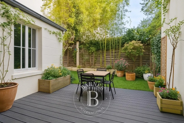 Maison de luxe à vendre à Bordeaux, 630 000 €, Photo 1