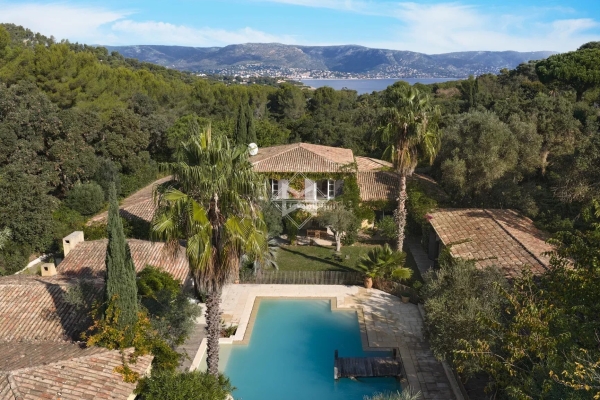 Maison de luxe à vendre à Bormes-les-Mimosas, 4 950 000 €, Photo 1