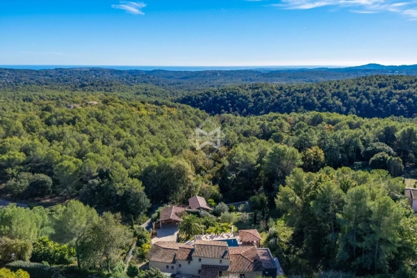 Maison de luxe à vendre à Le Rouret, 1 790 000 €, Photo 4