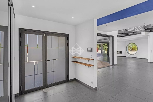 Luxury House for sale in Carqueiranne, 1 999 888 €, Photo 5